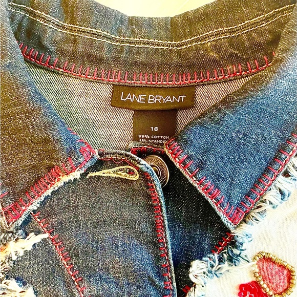 Upcycled distressed blue Jean jacket newly handmade patchwork hearts bike love - Picture 4 of 11